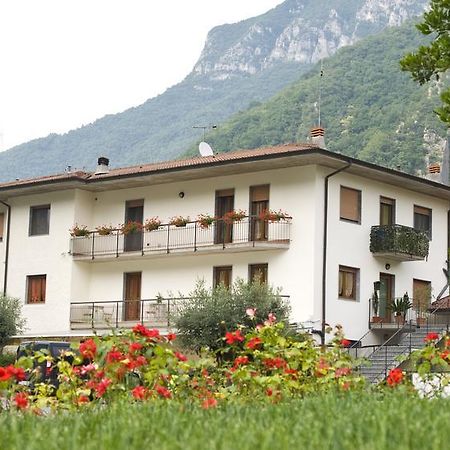 Affittacamere La Martina Vigano San Martino Екстериор снимка